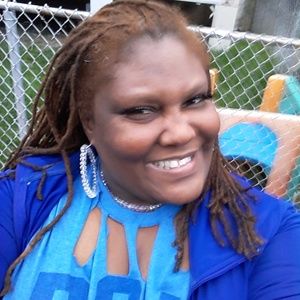 Meet your Posher, Shawna